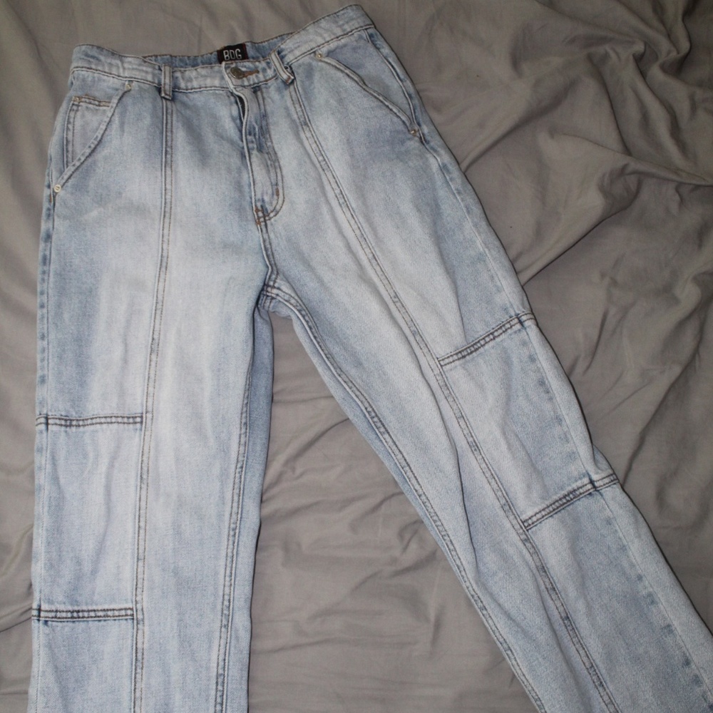BDG/ Urban Outfitters Jeans with stitching details Size 27